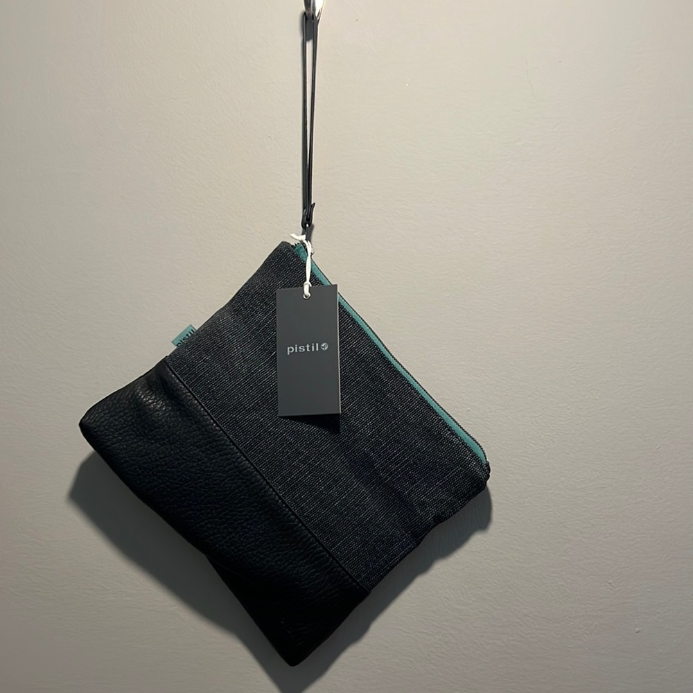 Pistol Have we met bag